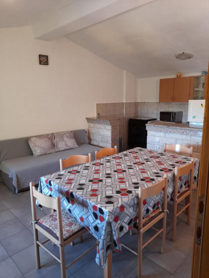 Apartman Karin 2 Senj  Exterior foto